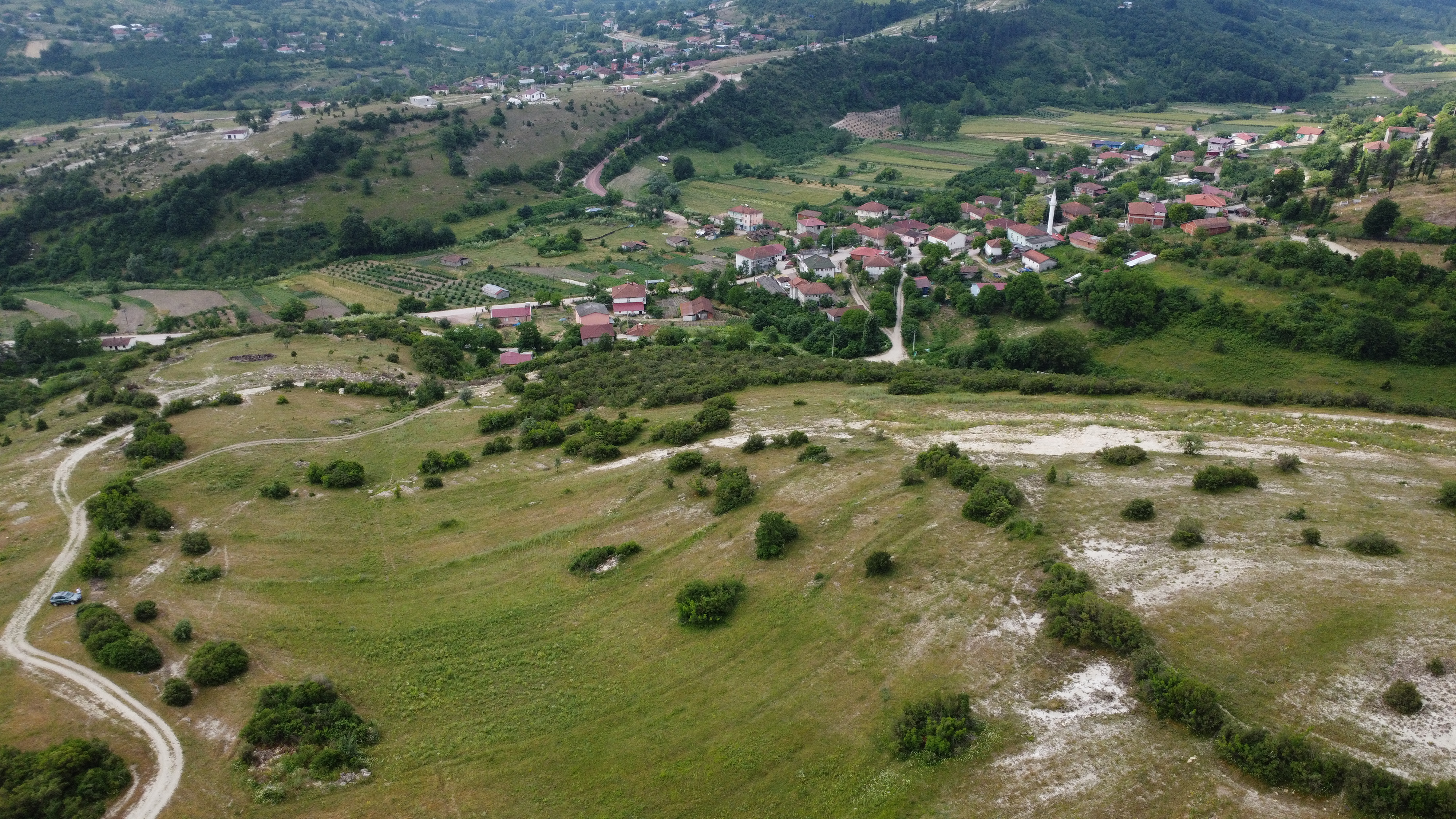 Kocaeli Kandıra Selametli Köyünde İmara 100 Metre Mesafede Satılık Tarla